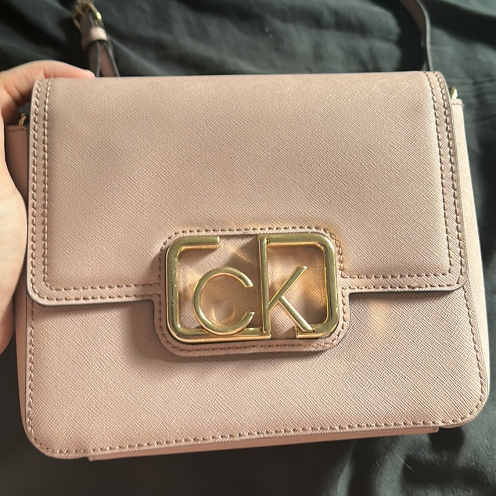 Calvin Klein cross body